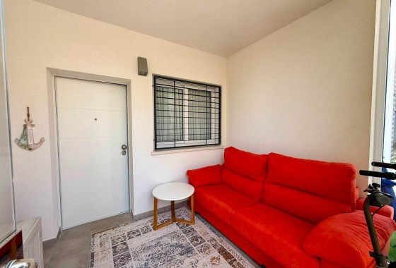 Revente - Appartement -
Torrevieja - Aguas Nuevas