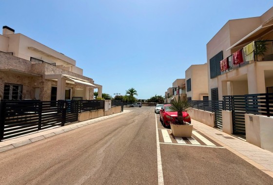 Revente - Appartement -
Torrevieja - Aguas Nuevas