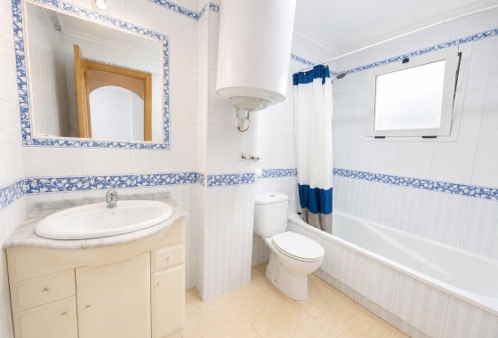 Revente - Appartement -
Torrevieja - Playa del Cura