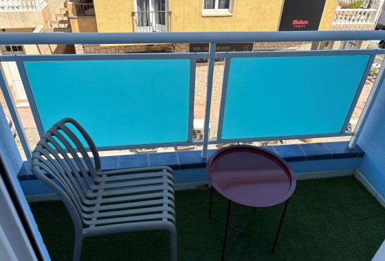 Revente - Appartement -
Torrevieja - Playa del Cura