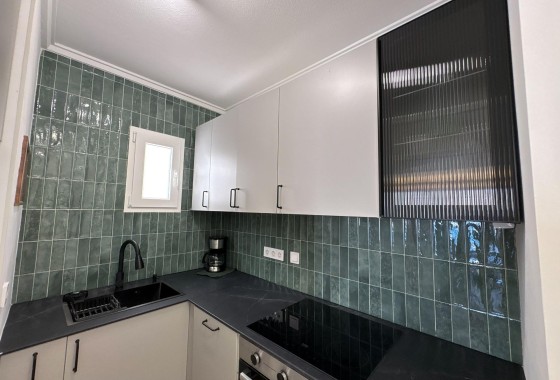 Revente - Appartement -
Torrevieja - Playa del Cura