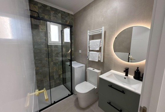 Revente - Appartement -
Torrevieja - Playa del Cura