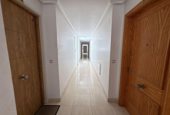 Revente - Appartement -
Torrevieja - Playa del Cura