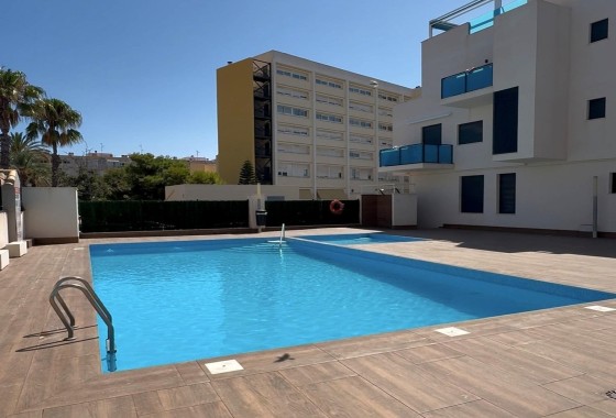 Revente - Appartement -
Torrevieja - Playa del Cura