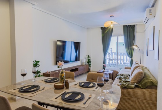 Revente - Appartement -
Torrevieja - Playa del Cura