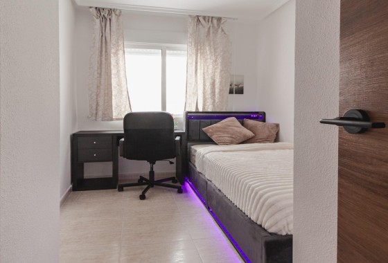 Revente - Appartement -
Torrevieja - Playa del Cura