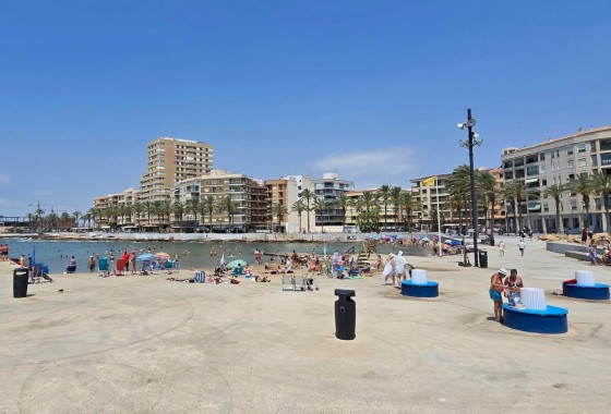 Revente - Appartement -
Torrevieja - Playa del Cura