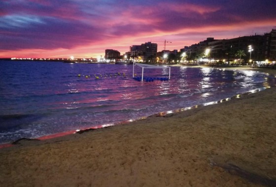 Revente - Appartement -
Torrevieja - Playa del Cura