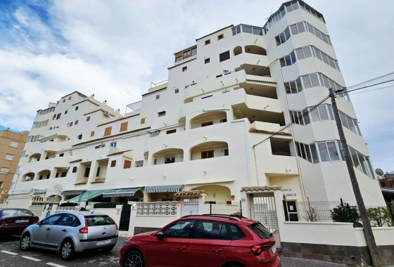 Herverkoop - Appartement / Flat -
Torrevieja - Nueva Torrevieja