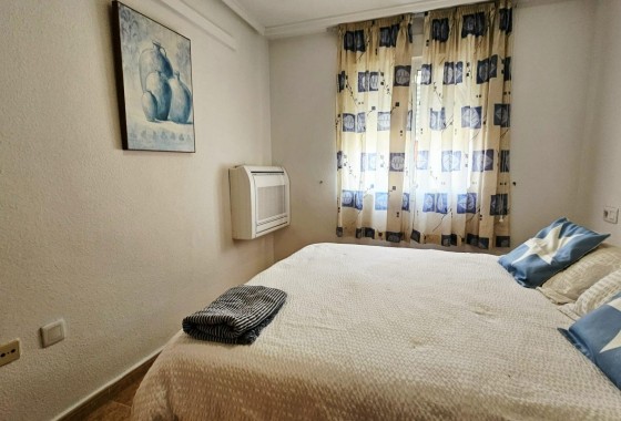 Herverkoop - Appartement / Flat -
Torrevieja - Curva del Palangre