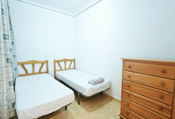 Herverkoop - Appartement / Flat -
Torrevieja - Curva del Palangre