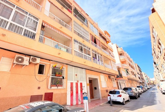 Herverkoop - Appartement / Flat -
Torrevieja - Playa del Cura
