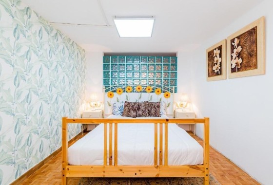 Revente - Appartement -
Torrevieja - Acequion