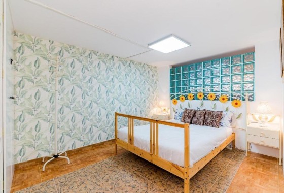 Revente - Appartement -
Torrevieja - Acequion