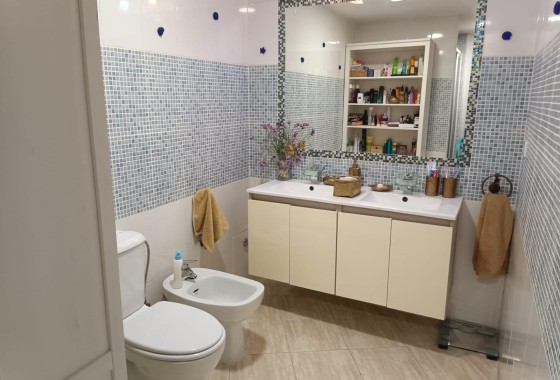 Revente - Appartement -
Torrevieja - Acequion