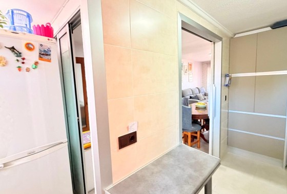 Herverkoop - Appartement / Flat -
Torrevieja - Playa de los Naufragos