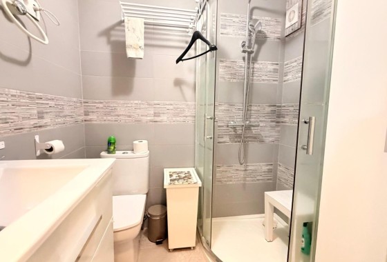 Herverkoop - Appartement / Flat -
Torrevieja - Playa de los Naufragos
