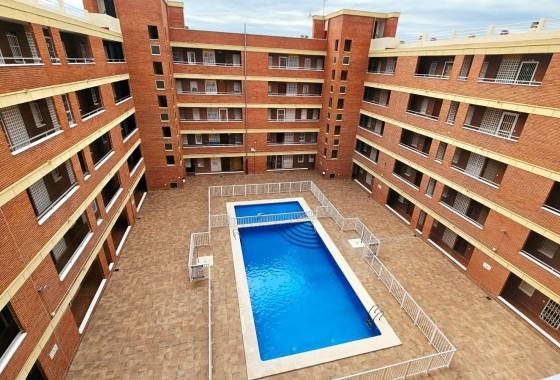 Herverkoop - Appartement / Flat -
Torrevieja - Playa de los Naufragos