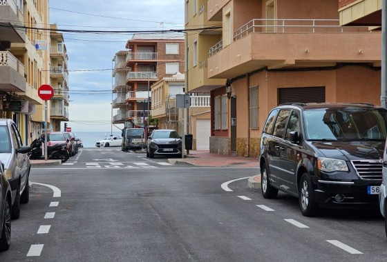 Herverkoop - Appartement / Flat -
Torrevieja - Playa de los Naufragos