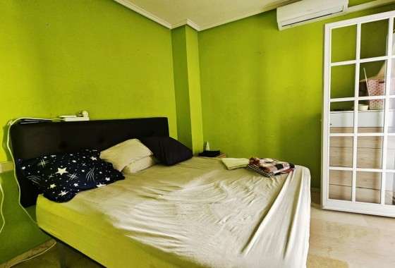 Herverkoop - Appartement / Flat -
Torrevieja - Playa de los Locos