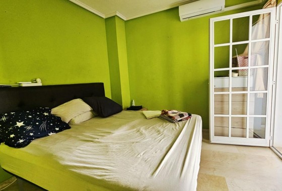 Herverkoop - Appartement / Flat -
Torrevieja - Playa de los Locos