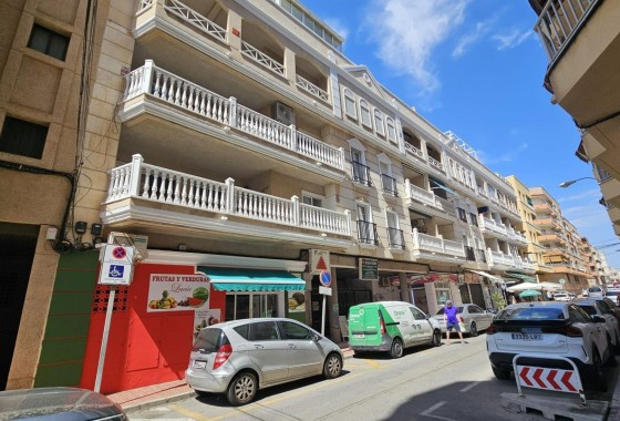Herverkoop - Appartement / Flat -
Torrevieja - Playa de los Locos