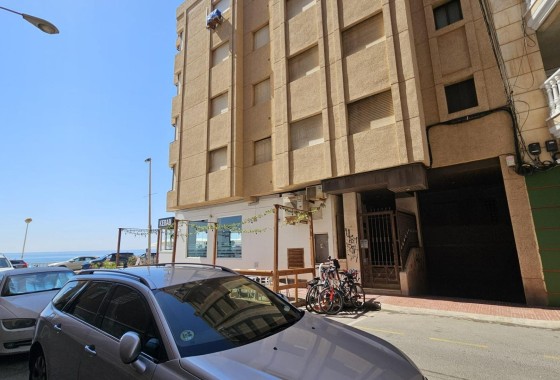 Herverkoop - Appartement / Flat -
Torrevieja - Playa de los Locos