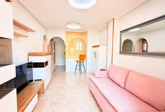Herverkoop - Appartement / Flat -
Torrevieja - Nueva Torrevieja