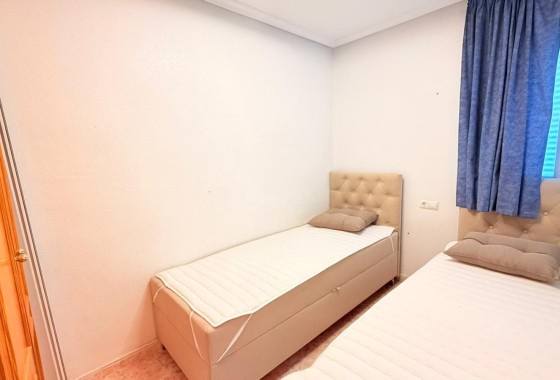 Herverkoop - Appartement / Flat -
Torrevieja - Nueva Torrevieja