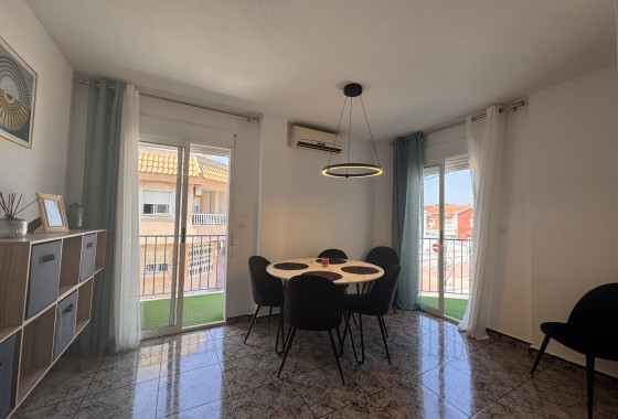 Revente - Finca / Propriété rurale -
Torrevieja