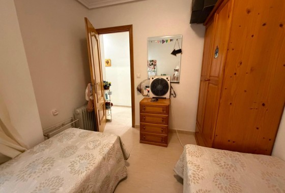 Venta - Apartamento / Piso -
Torrevieja