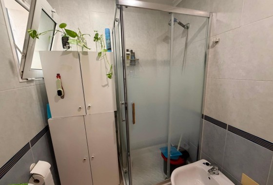 Venta - Apartamento / Piso -
Torrevieja