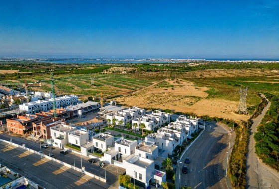 Wiederverkauf - Freistehende Villa -
San Miguel de Salinas