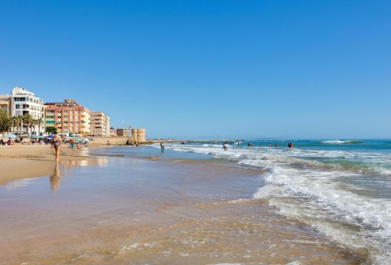 Revente - Appartement -
Torrevieja - La Mata