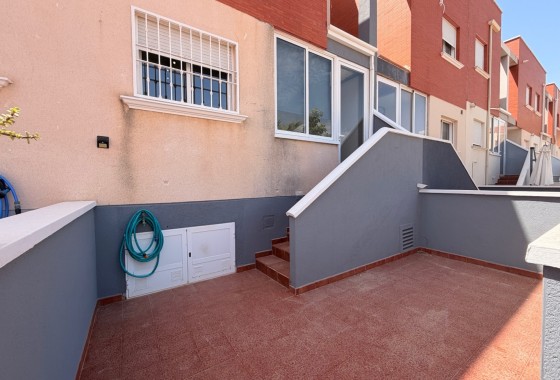 Herverkoop - Rijhuis -
Ciudad Quesada - Rojales - Doña Pepa