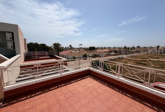 Herverkoop - Rijhuis -
Ciudad Quesada - Rojales - Doña Pepa