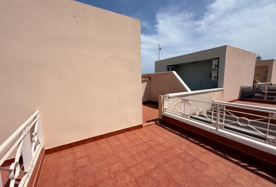 Herverkoop - Rijhuis -
Ciudad Quesada - Rojales - Doña Pepa