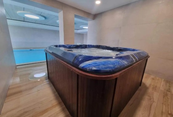 Venta - Apartamento / Piso -
Finestrat