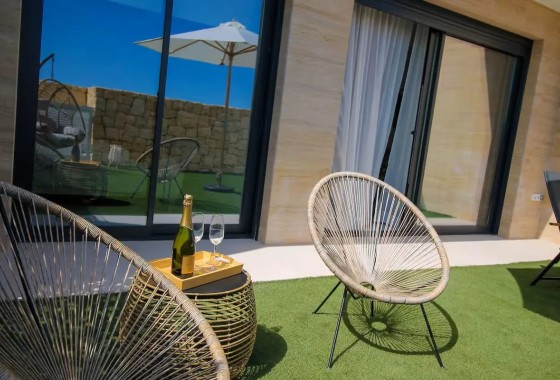 Venta - Apartamento / Piso -
Finestrat