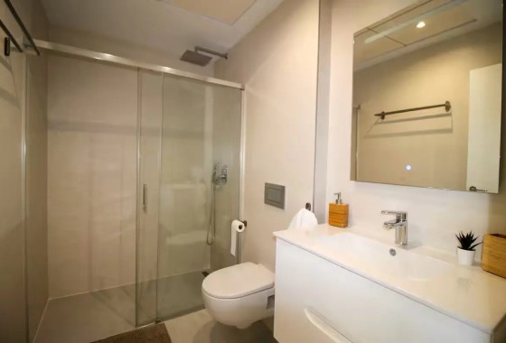 Venta - Apartamento / Piso -
Finestrat