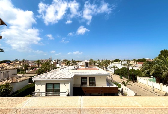Resale - Detached Villa -
Cabo Roig
