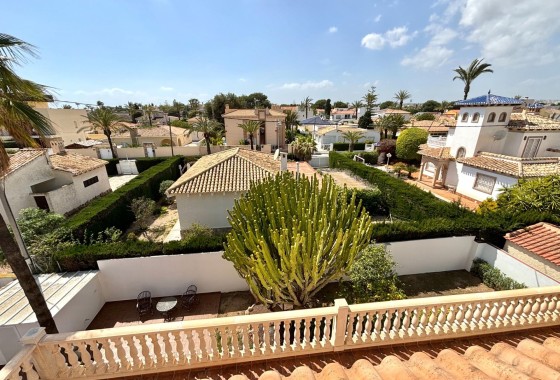 Resale - Detached Villa -
Cabo Roig