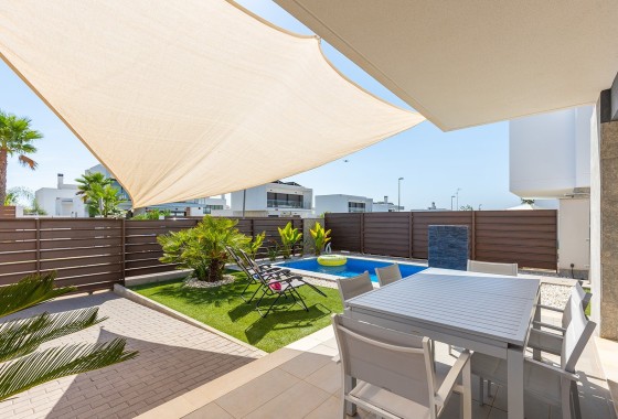 Wiederverkauf - Freistehende Villa -
Orihuela Costa - Entre Naranjos - Vistabella Golf