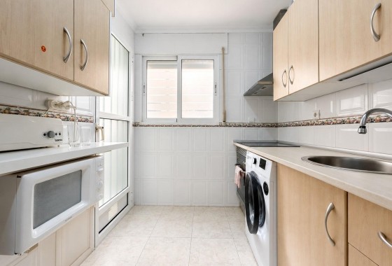 Herverkoop - Appartement / Flat -
Dehesa de Campoamor - Campoamor
