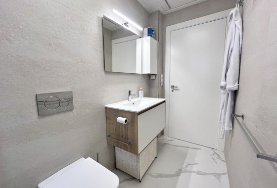 Resale - Apartment / Flat -
San Miguel de Salinas