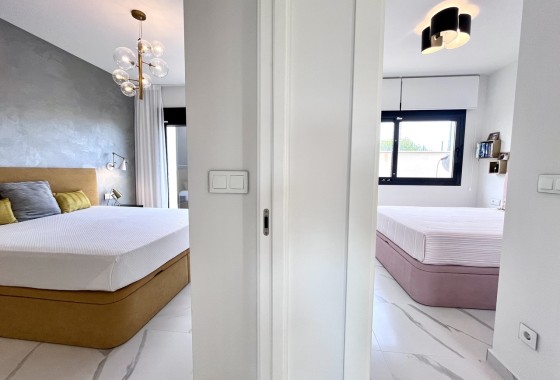 Resale - Apartment / Flat -
San Miguel de Salinas