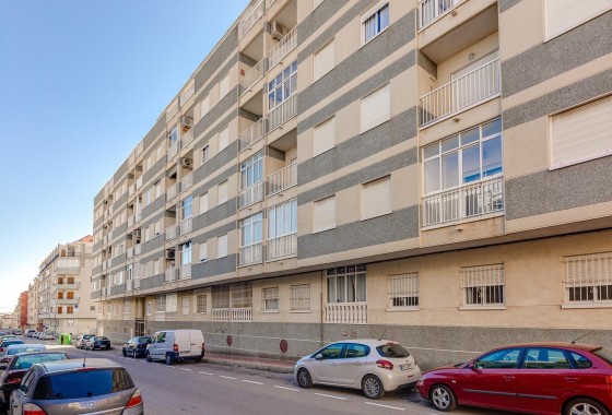 Herverkoop - Appartement / Flat -
Torrevieja