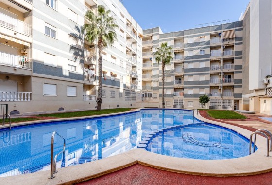Herverkoop - Appartement / Flat -
Torrevieja