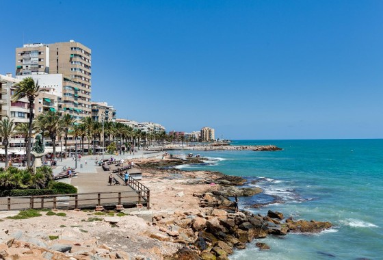 Herverkoop - Appartement / Flat -
Torrevieja