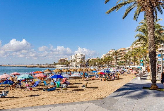 Herverkoop - Appartement / Flat -
Torrevieja